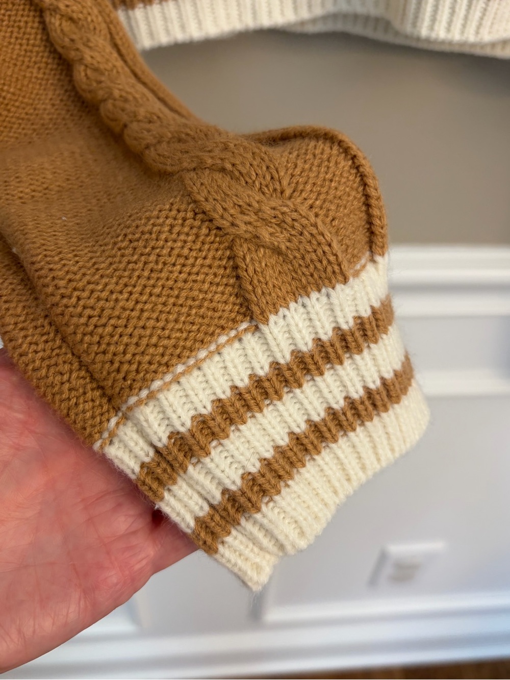 Forever 21 Camel and Cream Varsity Cropped Sweater Medium Light Academia Preppy - Picture 3 of 10